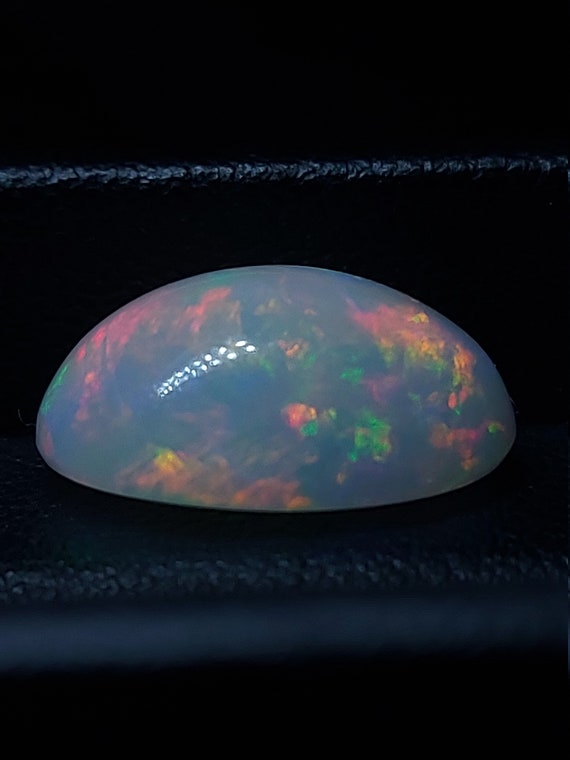 Red Flash Welo Opal Gemstone Loose Natural White Opal Cabochon