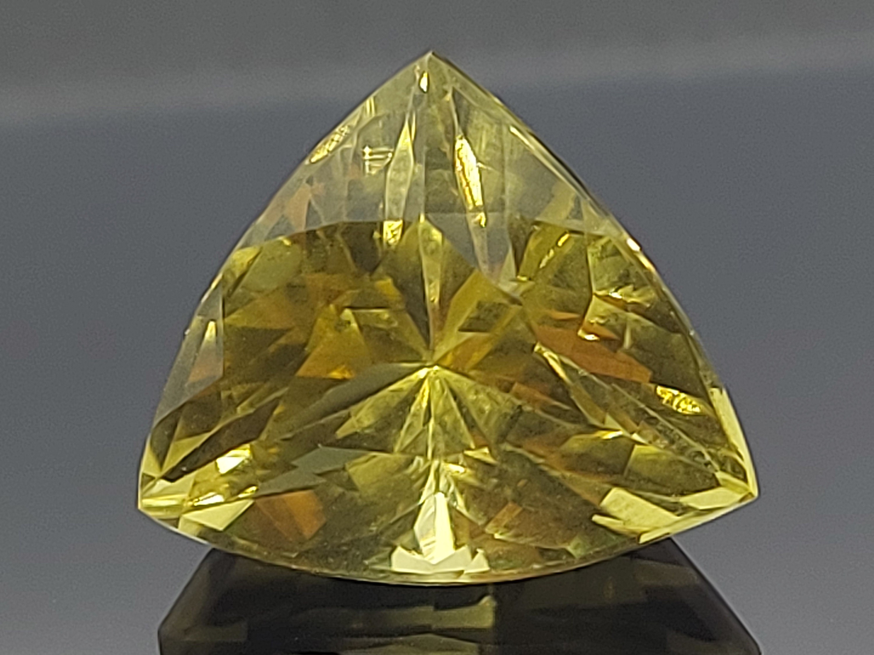 AAA天然シトリン宝石 - ルースファセットシトリン8.20 CTS