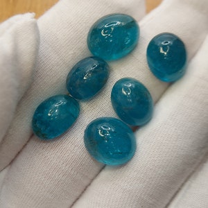 Cabochão de Apatita neon no atacado - Gema de Apatita natural azul-esverdeada solta, 55,00 quilates - 6 formatos ovais de 14 x 11 mm - Pedra extraída da terra africana imagem 8