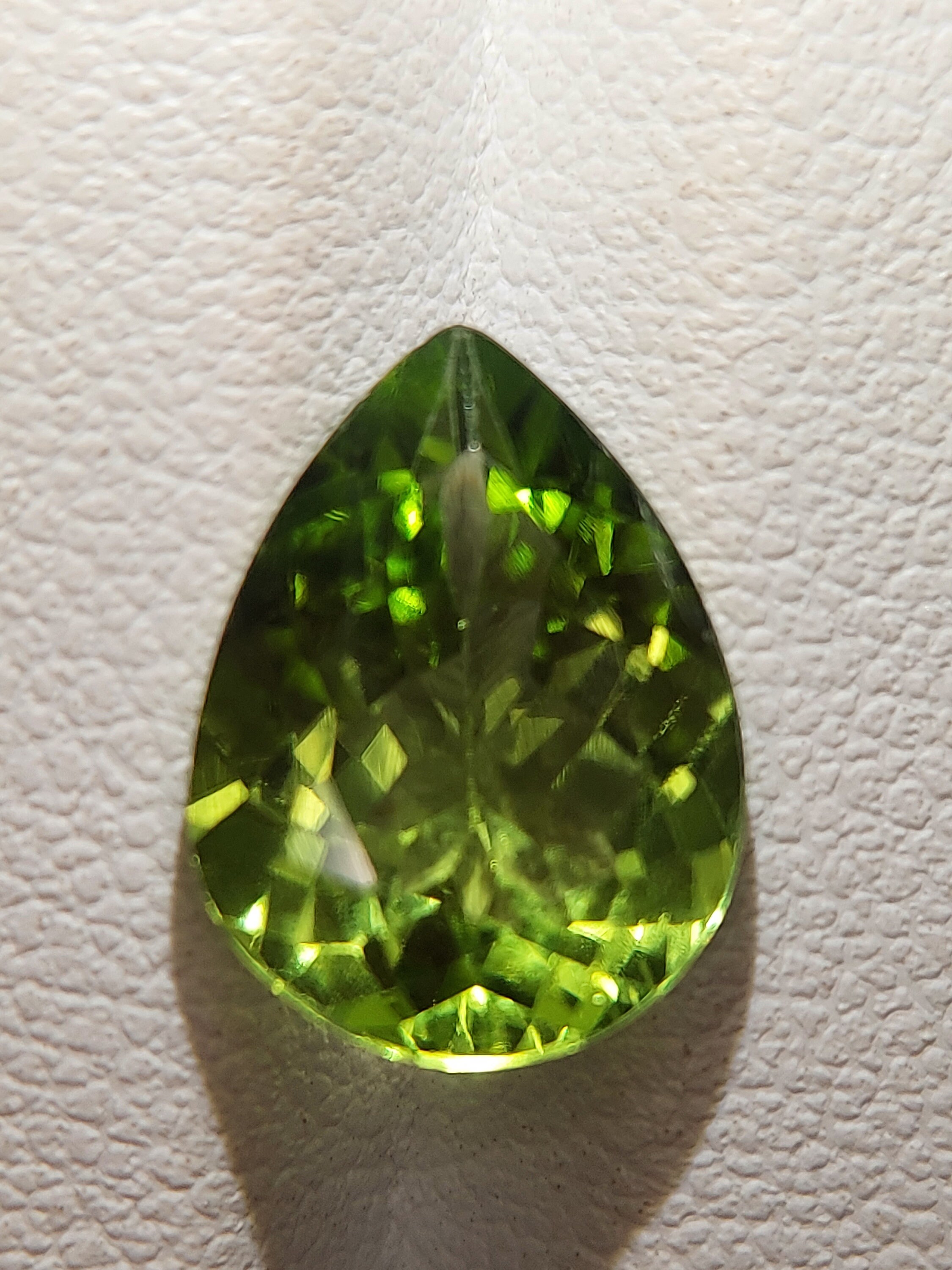 大粒天然ペリドットルース 12.01ct 天然保証！