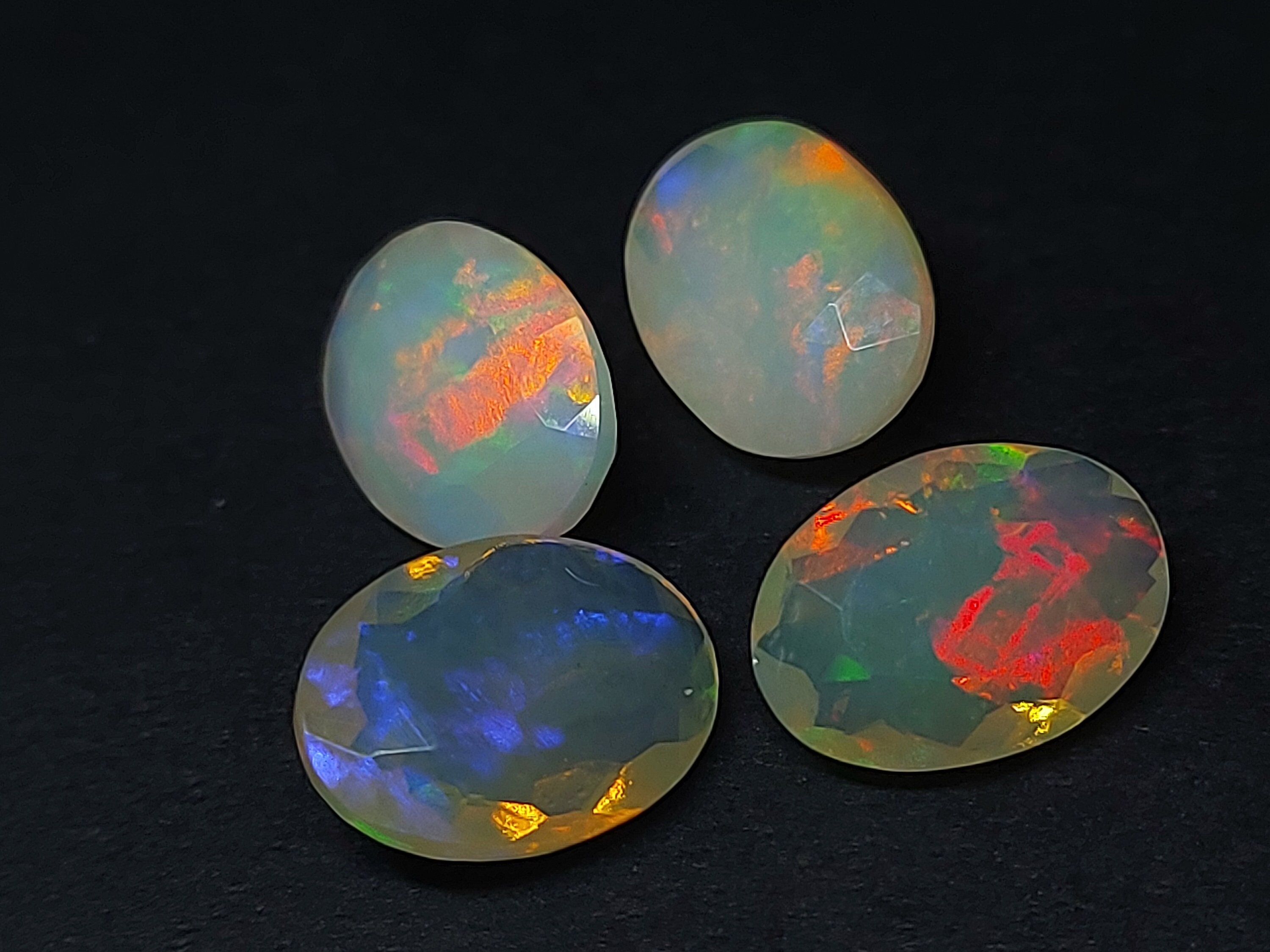 Firey Faceted Opal Gemstone Loose Natural White Opal 5.60 CTS 4