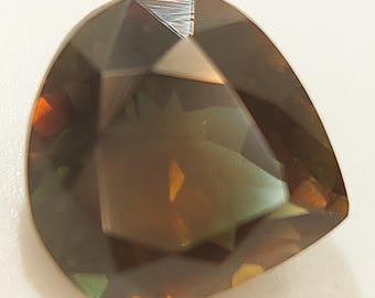 Rare Tri color Sunstone gemstone - faceted natural heliolite 2.80 CTS - pear shape 9 mm - loose transparent stone for jewelry making