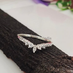 Sterling Silver Chevron Band, Tiara Ring, Art Deco Engagement Ring, Wedding Band, V Shaped Ring, Gift For Her, Promise Ring