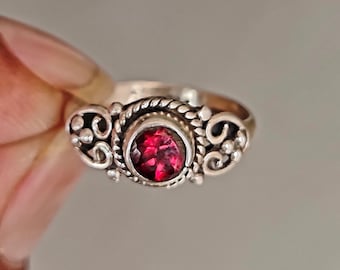 Natural Red Garnet Ring, Statement Ring, Boho Ring, Garnet Jewelry, Midi Ring, 925 Sterling SIlver, Women Ring, Everyday Ring