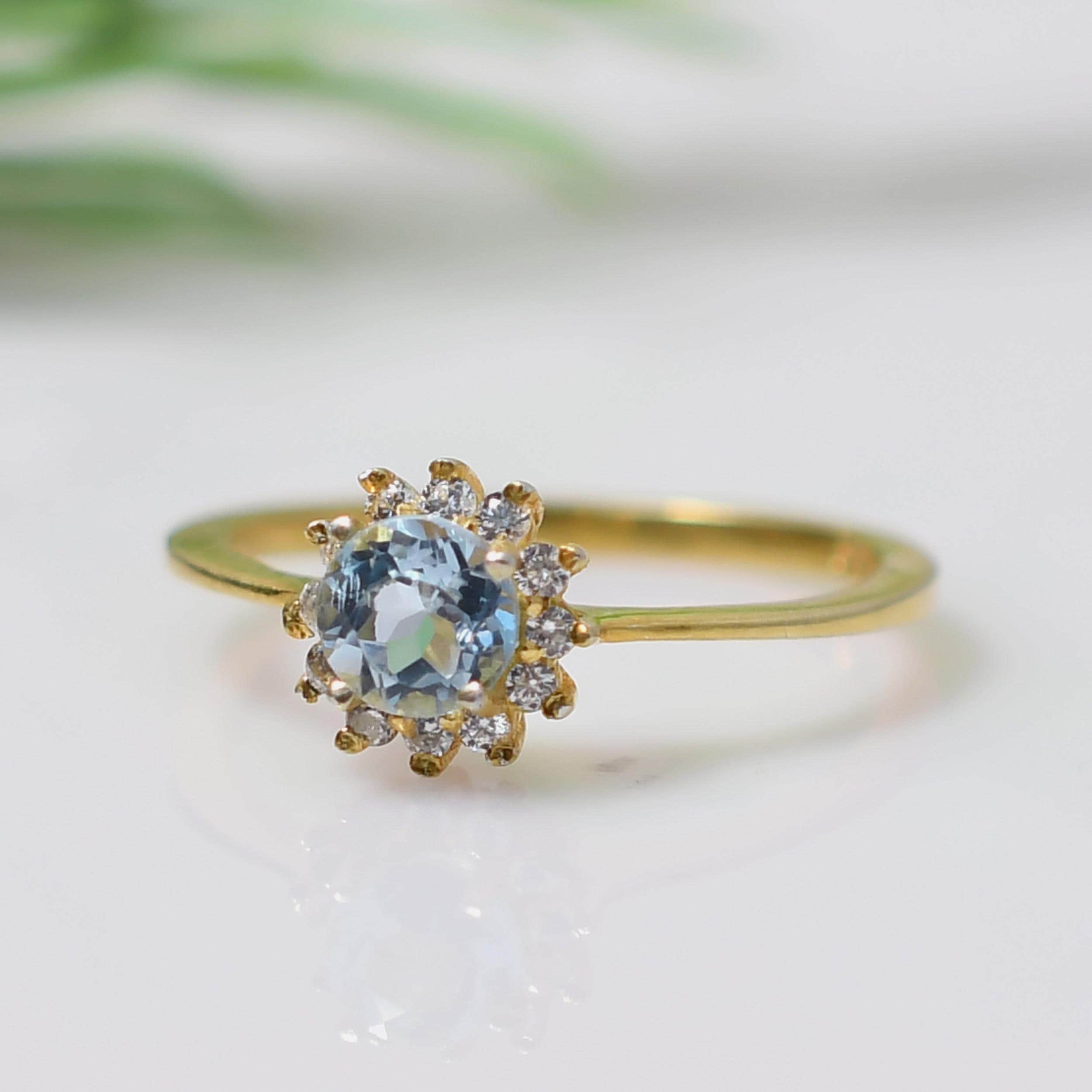 Natural Sky Blue Topaz Ring, 925 Sterling Silver Statement Ring, Round Gemstone Ring, Sky Blue Topaz Jewelry, Solitaire Ring, Women Ring