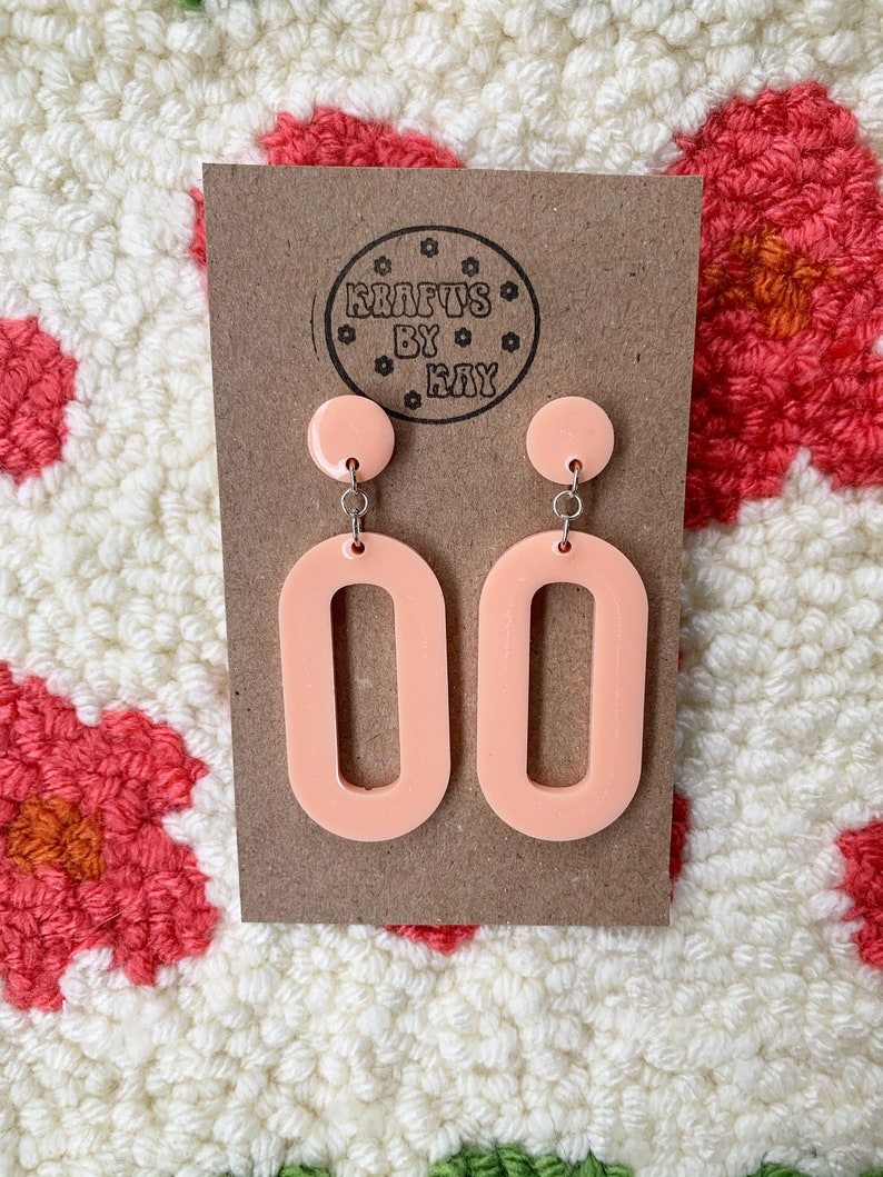 The Maggie Mae/'s resin earrings