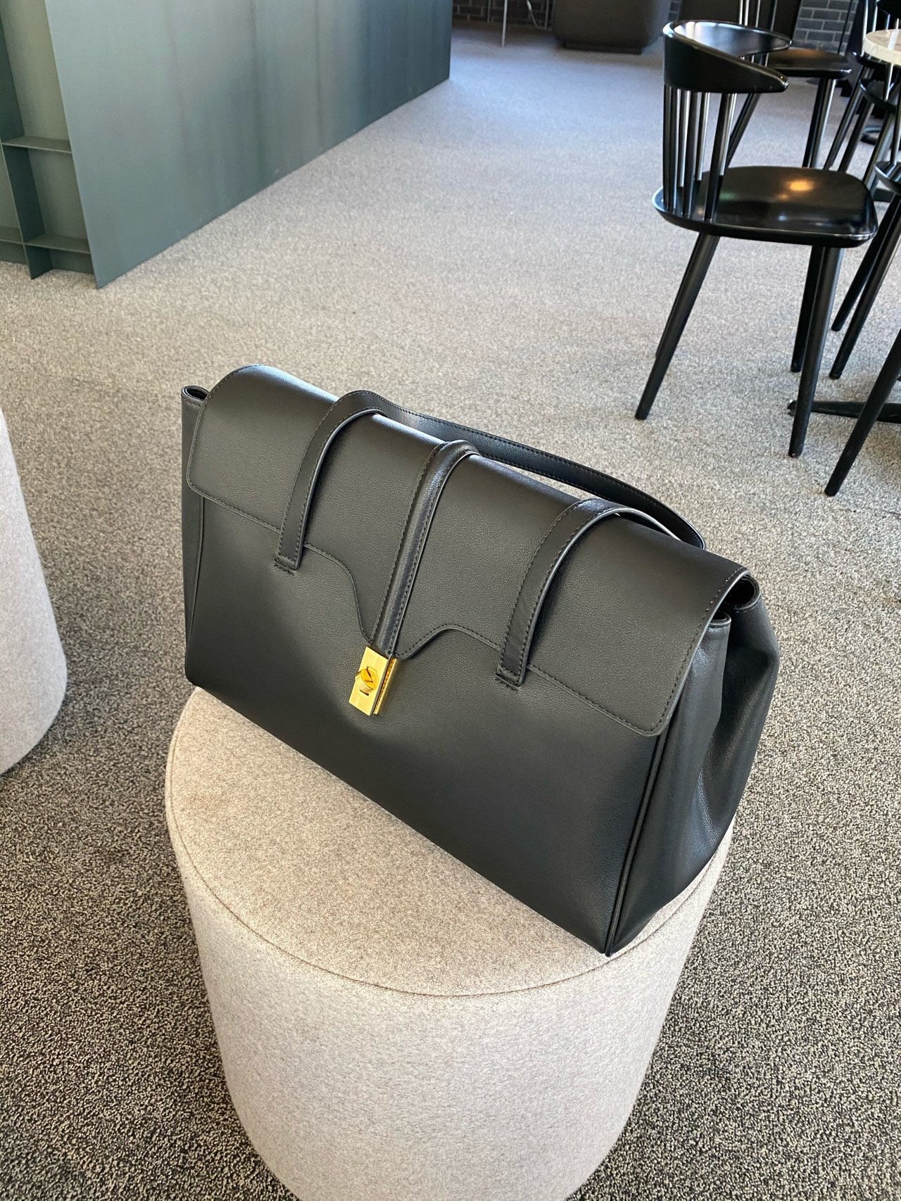 LV Mini Bum Bag : r/RepladiesDesigner