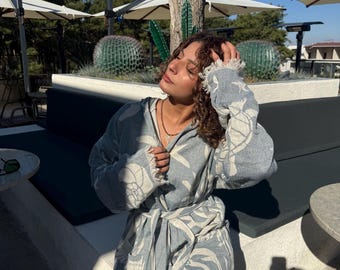 Kimono de muselina con capucha de algodón turco con estampado de tortuga