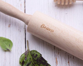 Wooden Rolling Pin with Rotating Handles by Bravo Eco Bamboo Rolling Pin Wooden Rolling Pin with Rotating Handles by Bravo Eco Bamboo Rolling Pin