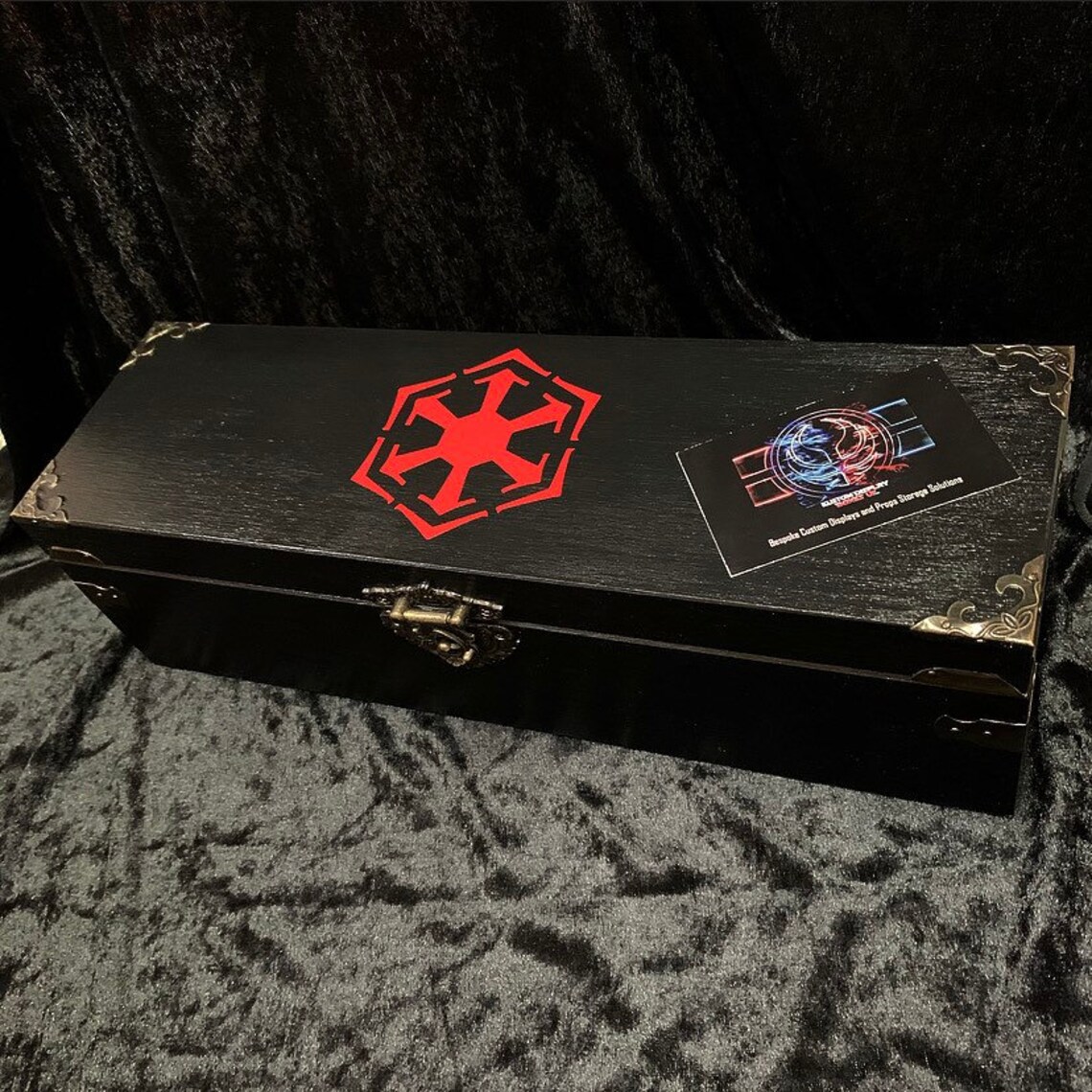Star Wars The Darth Vader Custom Lightsaber Display Box Etsy