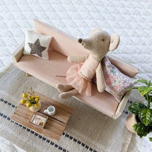 Miniature dollhouse sofa with miniature cushions. Wooden dollhouse sofa with pillows in 1:12 scale for Maileg Mice