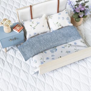 Dollhouse bedding set with miniature blanket image 4