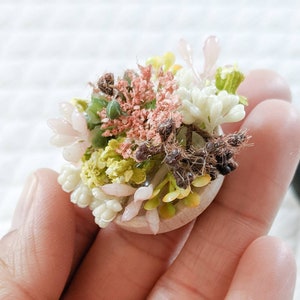 Dollhouse floral pot, Miniature plant, miniature pot with flowers, dollhouse planter, , modern dollhouse decor, Moss basket decor for maileg image 1