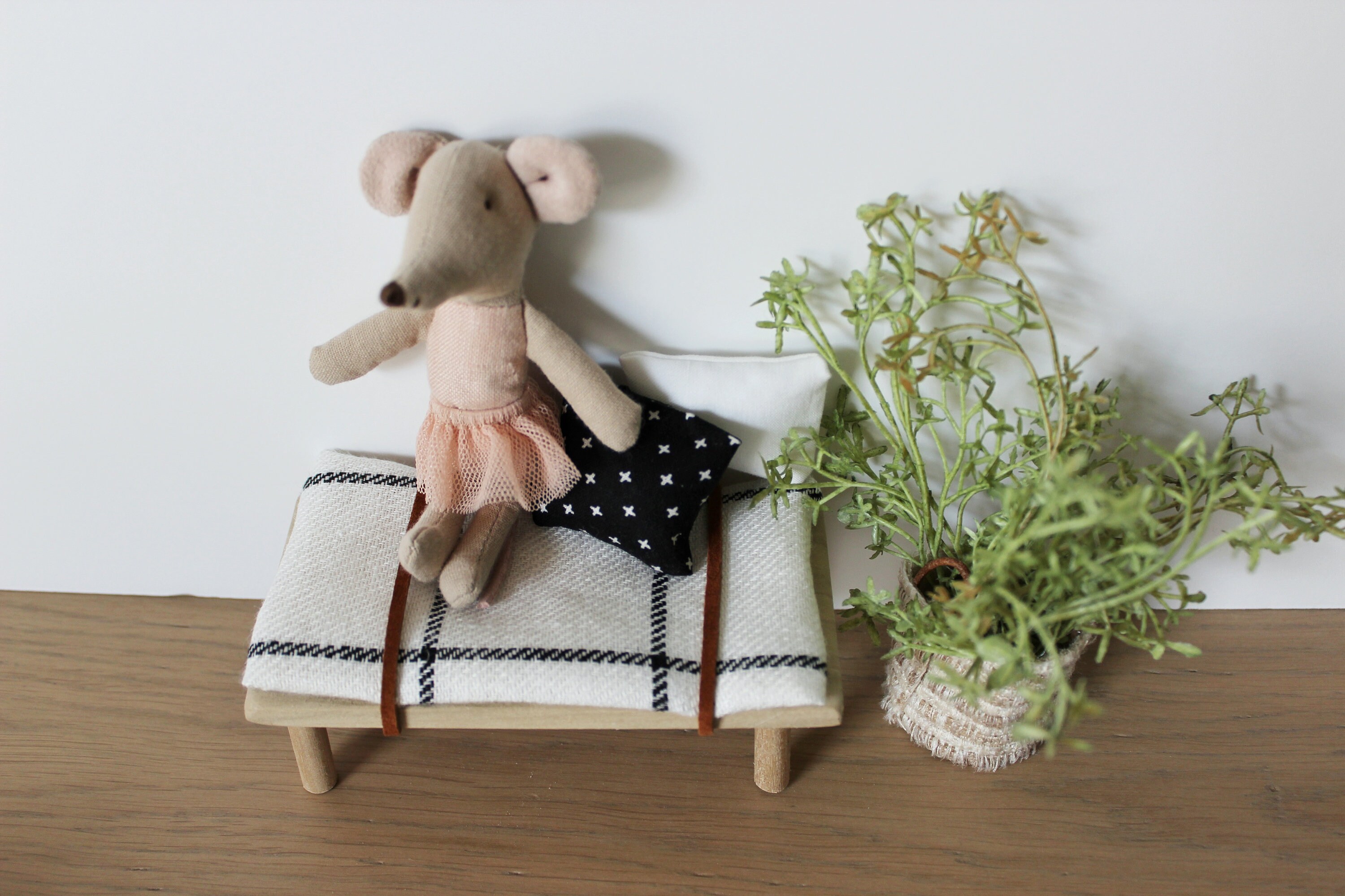 Dollhouse Bench Dollhouse Miniature Furniture Maileg Mice Etsy