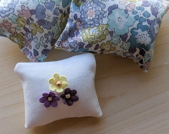 Miniature dollhouse pillows/ cushion, dollhouse bedding, set of three miniature cushions for all your 1:12 scale bedding needs. maileg mice