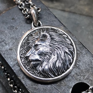 Lion Pendant, Personalized Lion Necklace, Men Lion Necklace, Gift for Leo man, Silver Lion Charm,Gift for Husband,Lion Gift Idea
