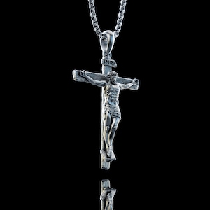 Handmade Silver Jesus Crucifix Necklace, Personalized 3D Jesus Cross Savior Pendant, Engraved Religious Charm, Sacramental jewelry, Gift For