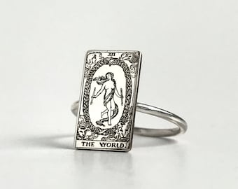 El anillo de plata de la carta del tarot mundial, anillo de cartas de tarot personalizado, baraja de tarot, joyería de tarot, arte místico, regalo para Girlfrend
