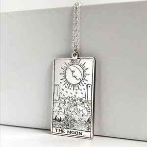 The Moon Tarot Card Necklace, Silver Tarot Necklace , Tarot Deck, Tarot Jewellery,Mystic Arts,Tarotcard necklace
