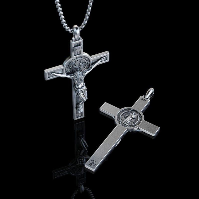 Personalisierte St. Benedikt Kruzifix Silber Halskette, handgefertigter St. Benedikt Exorzismus Kreuz Anhänger, St. Benedikt Medaille, religiöses Geschenk Bild 6