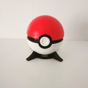 Pokeball cards SD_Coleccionismo Pokemon_Hecho to mano_Handmade_Collecting/Scale 1:1. Actual size.