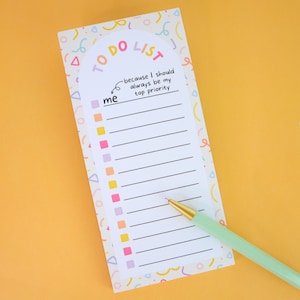 Abstract To Do List Pad // task list notepad, abstract pattern in pastel colours, prioritise your tasks and yourself, self-care stationery