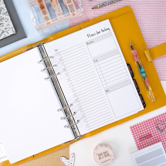 Undated daily planner, hourly planner, daily agenda - printed and punched planner inserts in A5, A6, Personal or custom size
