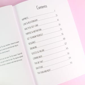Reflect 365 - un diario di riflessione con domande al giorno, spunti per il benessere, la cura di sé e la consapevolezza, strumento per il miglioramento personale e la crescita immagine 3