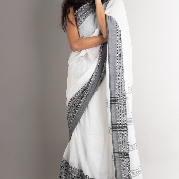 Bengal's Handloom Pure Cotton Saree-Handwoven Begompuri Saree-White Color-Traditional Saree-Gift For Her