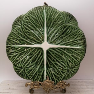 Vintage grön 25 cm kåltallrik, stor tallrik med kålblad, sällsynt tallrik med grön kål, portugisiskt köksredskap