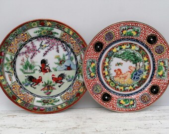 ヴィンテージ 6インチ、7インチ 花飾り付き中国皿、千花模様の中国皿