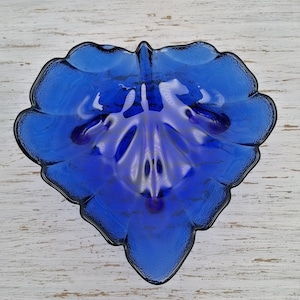 Kobaltblaue Schüssel, florale Schüssel, tiefblaue Schüssel, große blaue Schüssel, Geschenk-Küchengeschirr, blaue Schüssel, blaues Geschenk,