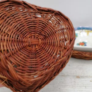 2er-Set Porzellan-Japanschalen, Floralform-Schüssel, Japan-Schüssel, 2er-Set Japan-Schalen, Geschenk-Küchengeschirr, einzigartige Schalen, einzigartiges Geschenk, Bild 6