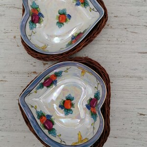 2er-Set Porzellan-Japanschalen, Floralform-Schüssel, Japan-Schüssel, 2er-Set Japan-Schalen, Geschenk-Küchengeschirr, einzigartige Schalen, einzigartiges Geschenk, Bild 2