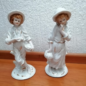 Vintage Porcelain Boy Girl Figurinеs, Made in Taiwan, Children Porcelain Figurines , Coule Children Statue, Village Children Sculpture