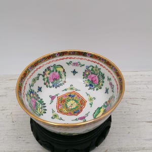 Vintage Chinese bowl, rare Familie Rose bowl,  white and pink flowers Chinese bowl, Chinese porcelain Kitchenware