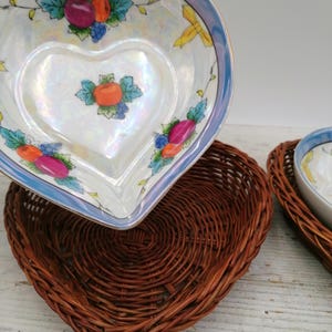 2er-Set Porzellan-Japanschalen, Floralform-Schüssel, Japan-Schüssel, 2er-Set Japan-Schalen, Geschenk-Küchengeschirr, einzigartige Schalen, einzigartiges Geschenk, Bild 8