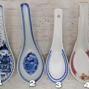 Vintage Chinese Spoon, Chinese Porcelain Spoon, Hand Painted Asian Spoon, Chinese Spoon ,Asian Spoon