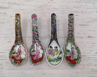 Porcelain Chinese Rice Noodle Soup Spoon, Floral Pattern Spoon, Asian Spoon, Rare Collectible Spoon, Asian Soup Spoon,thousand flowers Spoon