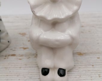 ヴィンテージピエロピエロの置物、陶器のピエロ像、座ったピエロの置物