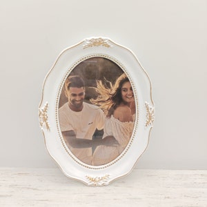 Vintage white photo frame, Plastic oval white frame, white unique photo frame with golden colour ornaments,Rare Picture Frame,Gift for her