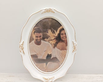 Vintage white photo frame, Plastic oval white frame, white unique photo frame with golden colour ornaments,Rare Picture Frame,Gift for her