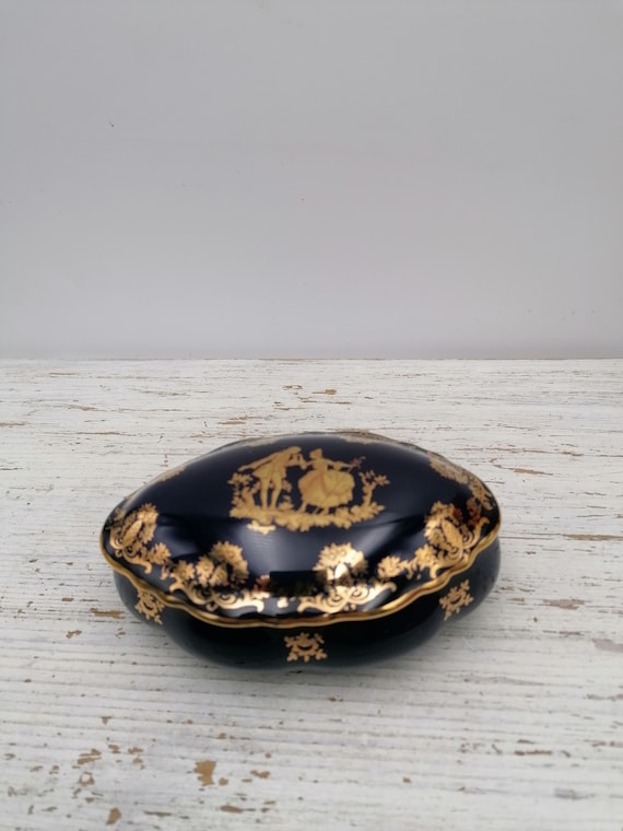 E LIMOGES ボックス　香水瓶 Handcrafted Perfume Limoges Boxes – Elegant Luxury Gifts