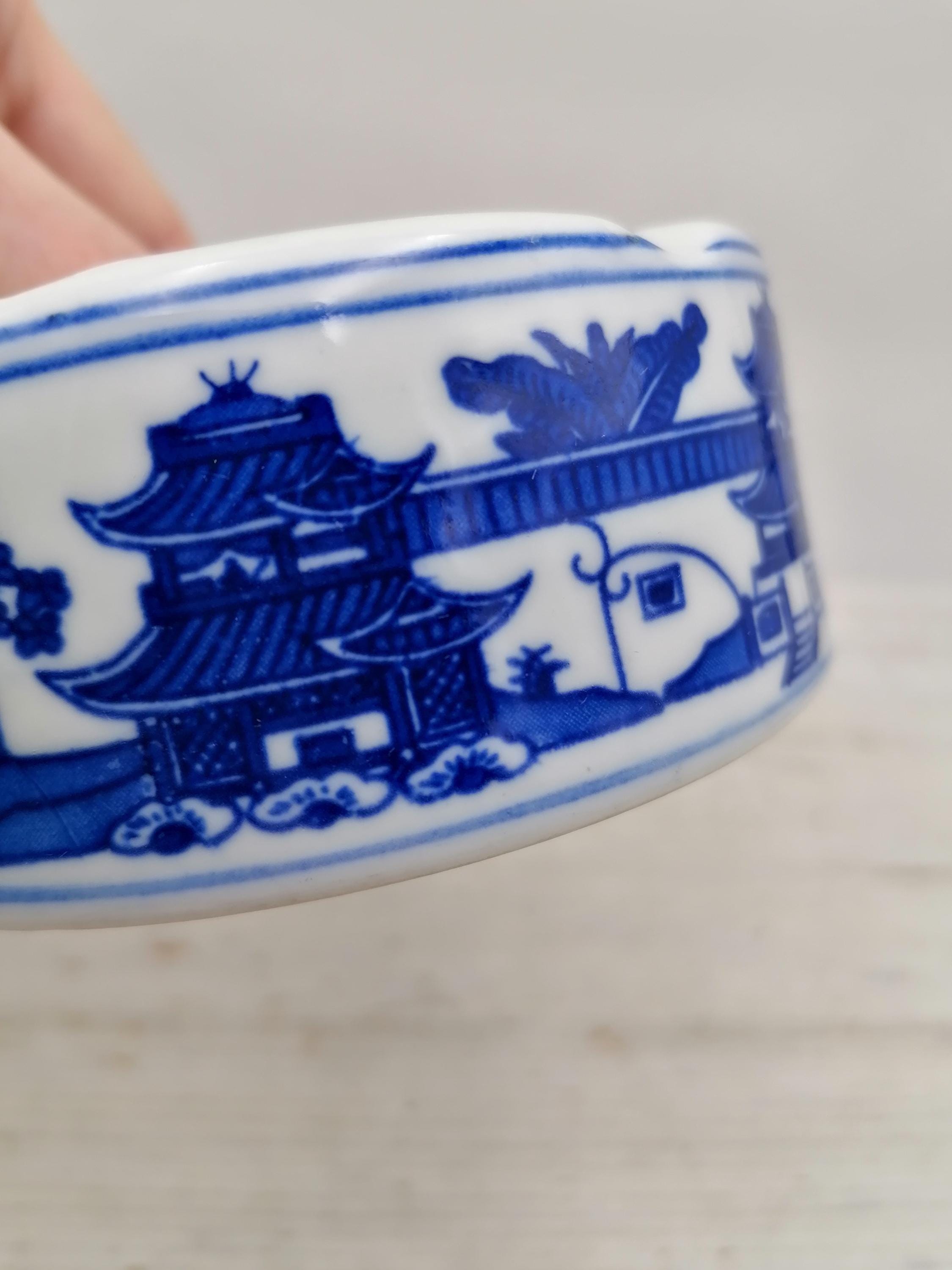 中国磁器灰皿、中国装飾灰皿、青と白の灰皿、花装飾灰皿、磁器