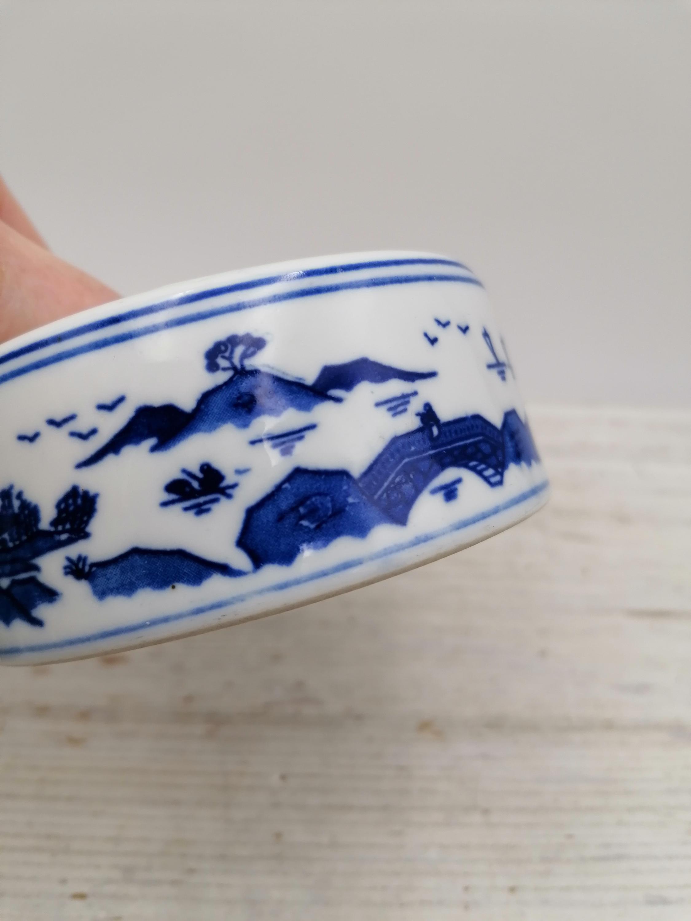 中国磁器灰皿、中国装飾灰皿、青と白の灰皿、花装飾灰皿、磁器