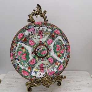 Vintage Chinese 8&quot;big plate, Oriental Rose Medallion plate, Rose Familie Chinese plate,Big plate Chinese, Rare Colllectible plate