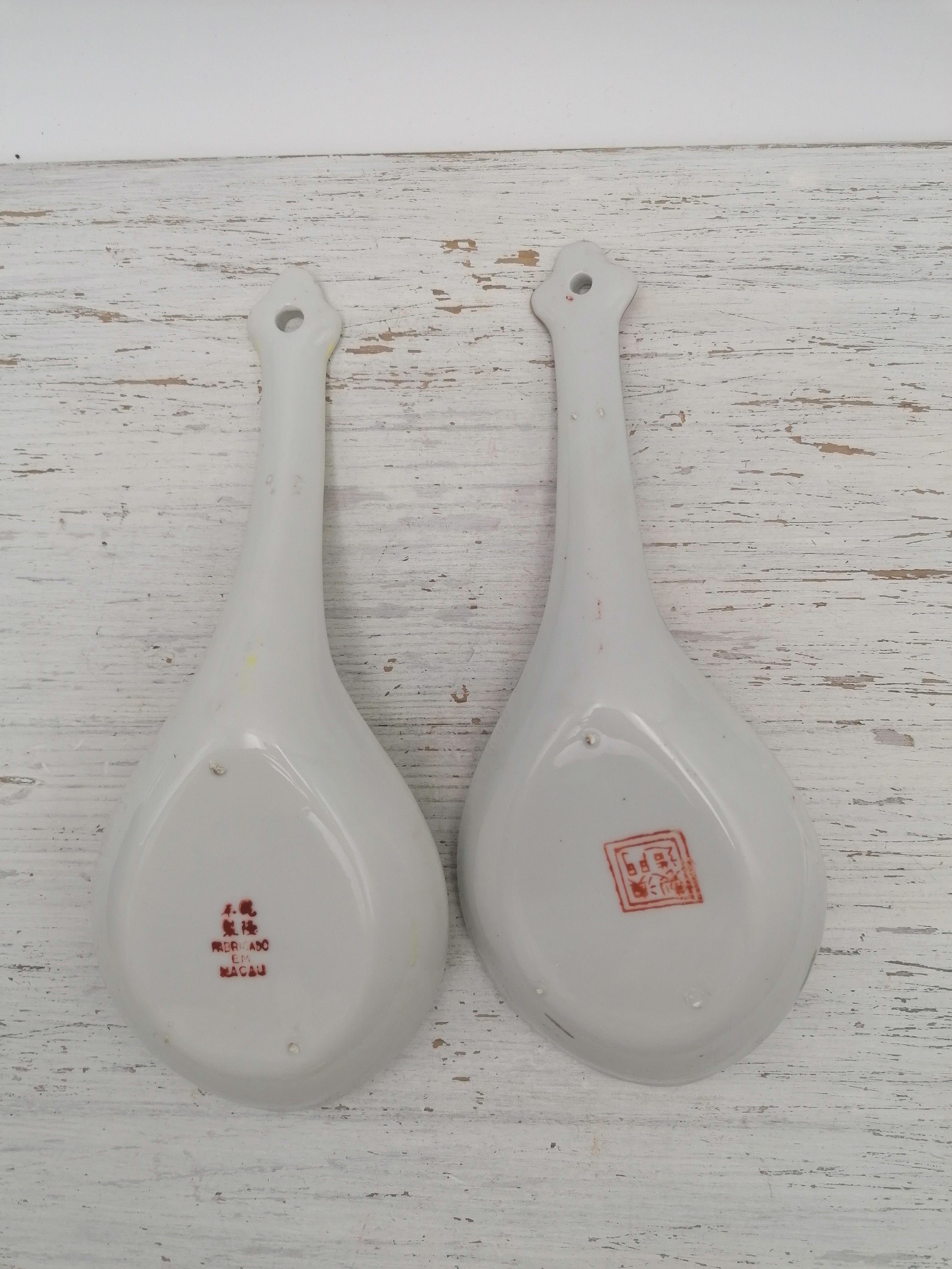 Set Di 4 Cucchiai Grandi In Ceramica Cinese – Miso, Ramen E Pho – Manico Lungo Con Motivi Retrò Fatti A Mano