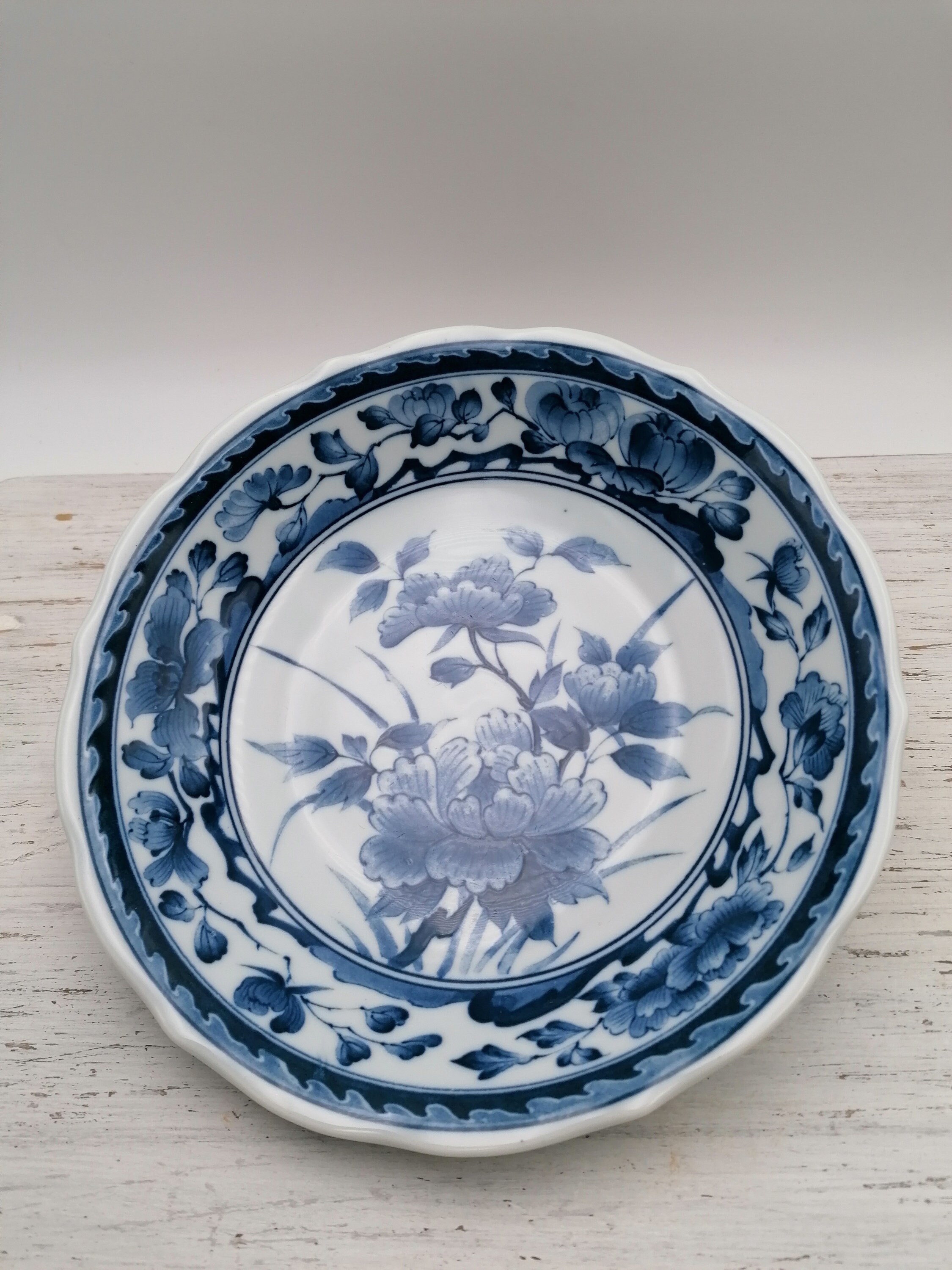 Hung Oi Yee Maria エッチング 中国 染付 青華 茶碗 唐草 龍 Hung Oi Yee Maria エッチング 中国 染付 青華 茶碗 唐草 龍