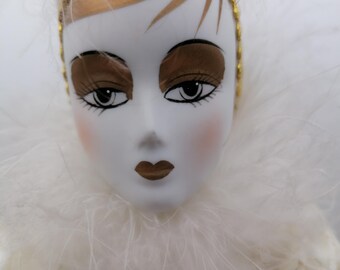 Pierrot Doll in Vintage Porcelain,vintage Pierrot Doll