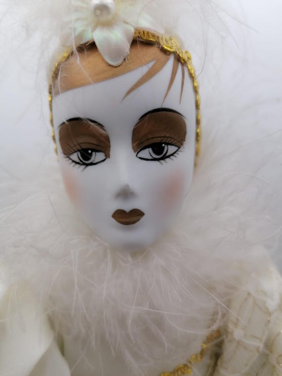 Pierrot Doll in Vintage Porcelain,vintage Pierrot Doll